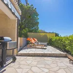 Apartmán Rez De Jardin Vue *