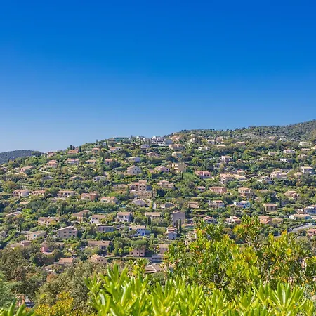 Rez De Jardin Vue Cavalaire-sur-Mer