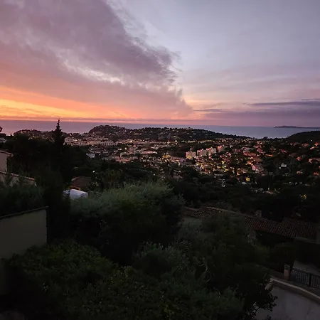 Rez De Jardin Vue * Cavalaire-sur-Mer